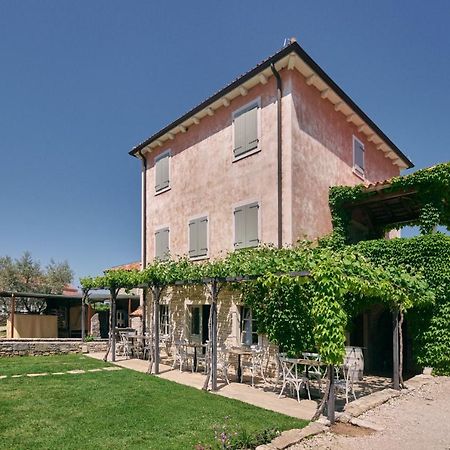 Winery Cuj Bed & Breakfast Vilanija Kültér fotó